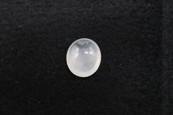 本翡翠、ほぼ氷種 高透過性】本翡翠(氷種)のルース