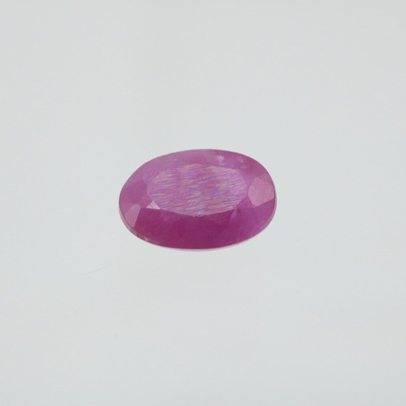 天然ルビー 0.625ct ルース オーバルミックスカット 宝石鑑別書
