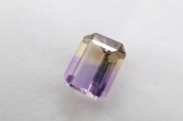 天然アメトリン 1.47ct ルース スクエア 4枚目の画像