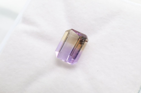 天然アメトリン 1.66ct ルース スクエア 3枚目の画像