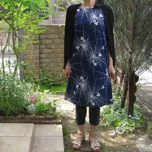 浴衣リメイクワンピース/紺地・蜘蛛の巣&ツタの葉 ワンピース Futari