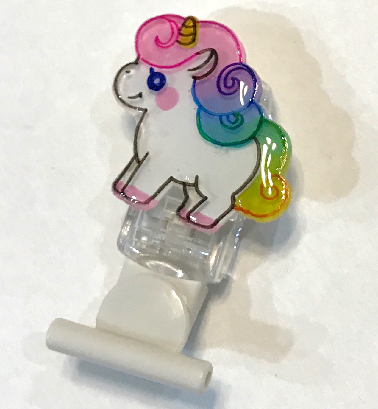 名札クリップ ユニコーン きらきらユニコーン回転式名札クリップ その他入園グッズ rojo