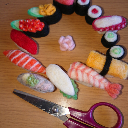 羊毛DEお寿司 羊毛フェルト ミィコロ 通販 10119957｜Creema(クリーマ)