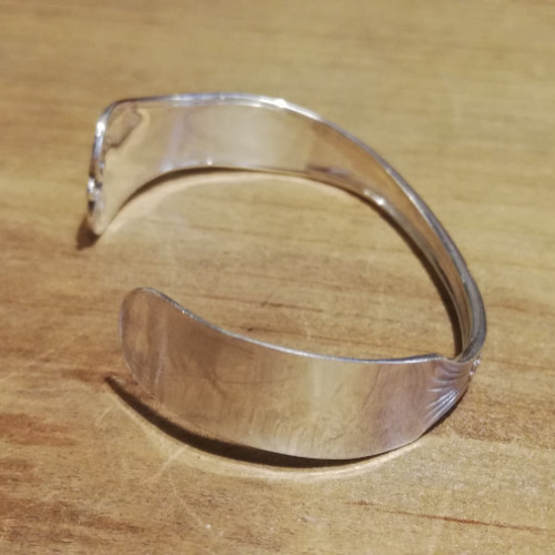 THEFT セフト アンティーク スプーン モチーフ バングル