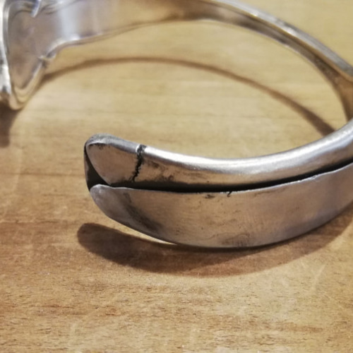 メンズでもOKな蓮の花デザイン。アメリカアンティークシルバースプーン