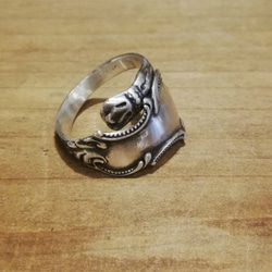 醒目的不對稱設計。 Antique Silver Spoon Remake Ring_0757 Vintage 第3張的照片