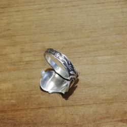 醒目的不對稱設計。 Antique Silver Spoon Remake Ring_0757 Vintage 第5張的照片