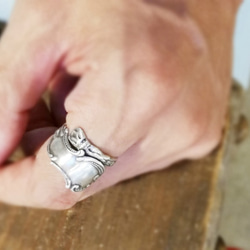 醒目的不對稱設計。 Antique Silver Spoon Remake Ring_0757 Vintage 第9張的照片