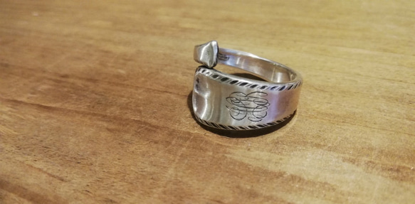 首先，對於那些想要簡單地佩戴它的人。 Antique Silver Spoon Remake Ring_0759 Vintage 第2張的照片