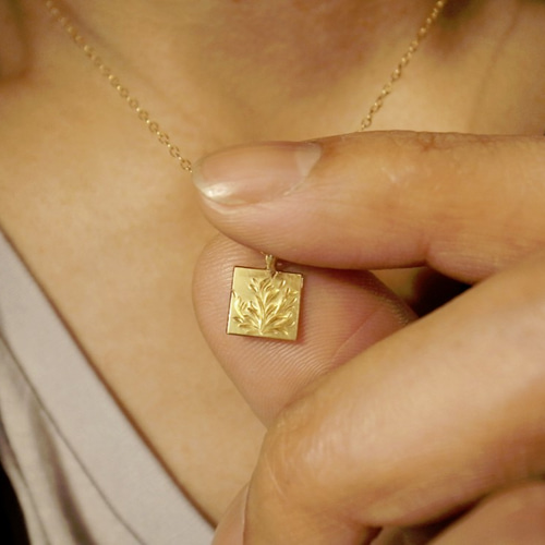 スタイリッシュ大人系デザイン＊K18金ゴールド手作りネックレス