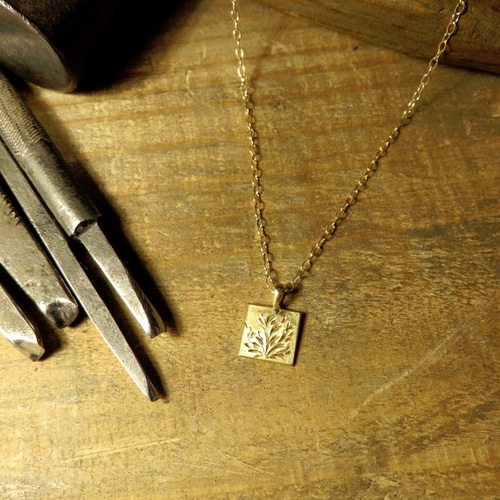 スタイリッシュ大人系デザイン＊K18金ゴールド手作りネックレス