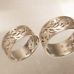 華麗的文藝復興時期圖案石榴，繁榮的象徵。鏤空銀戒指（M）亦可當結婚戒指 第3張的照片