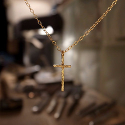 華奢がおしゃれなK18金ゴールド手作りネックレス／バークロス/L for