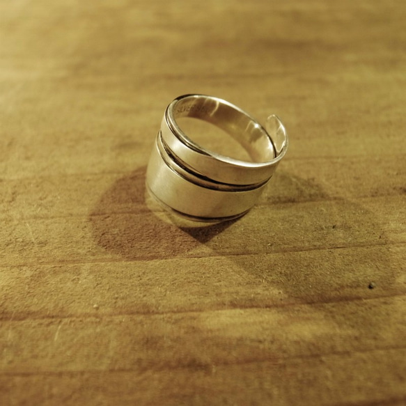 女士銀色古董勺子改造戒指_0597 第1張的照片