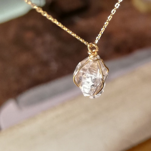きれいなお守り水晶 K18金ゴールドハーキマーダイヤモンドネックレス 