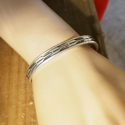 [Arrow Bangle] Japanese Pattern Overlay Silver Recommended for w 第5張的照片