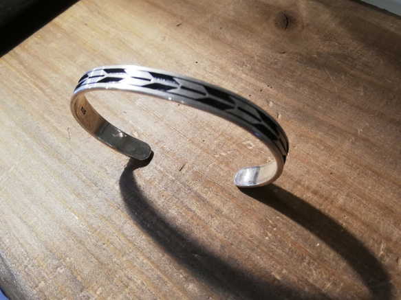 [Arrow Bangle] Japanese Pattern Overlay Silver Recommended for w 第6張的照片