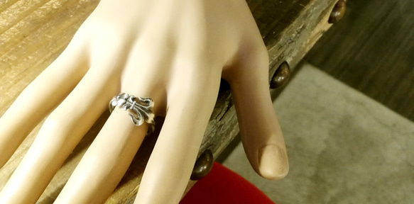 重製古董銀匙_0683的戒指可愛的百合徽記。女性推薦 第9張的照片