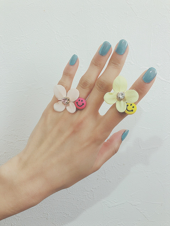 hydrangea ring☆smiley face☆全2色 2枚目の画像