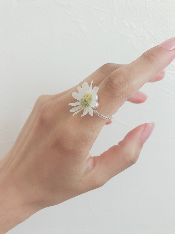 clear ring♡glass flower♡daisy 2枚目の画像