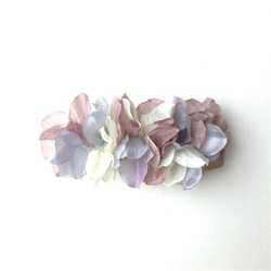 ♡petal barrette 8cm☆faint fragrance 1枚目の画像