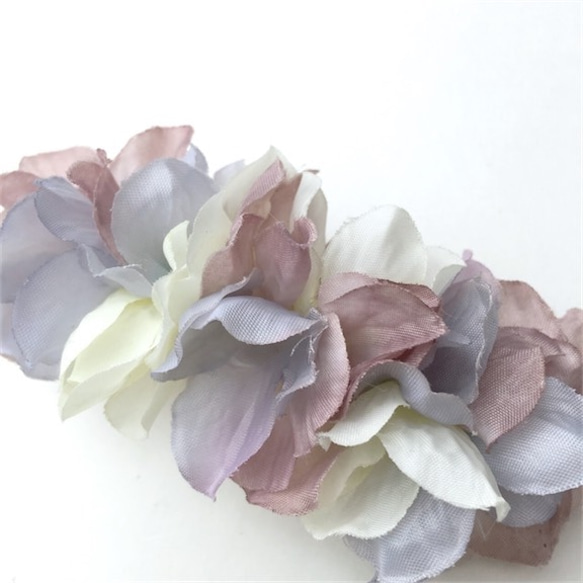 ♡petal barrette 8cm☆faint fragrance 2枚目の画像