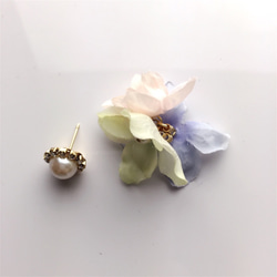 pearl×petal frill catch pierce☆multi 4枚目の画像