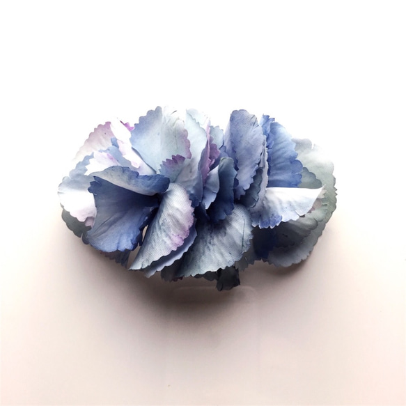 petal barrette 8cm☆Watercolor☆blue 1枚目の画像