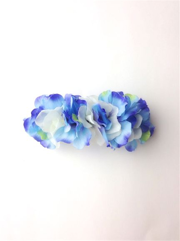 petal  barrette 8cm☆gradation blue×white 1枚目の画像