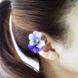 petite bouquet earring☆viola 1枚目の画像