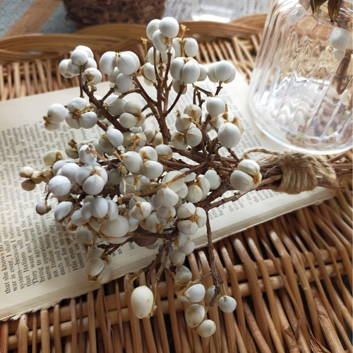 スワッグ ナンキンハゼ スワッグ satochi 通販 11635709｜Creema(クリーマ)