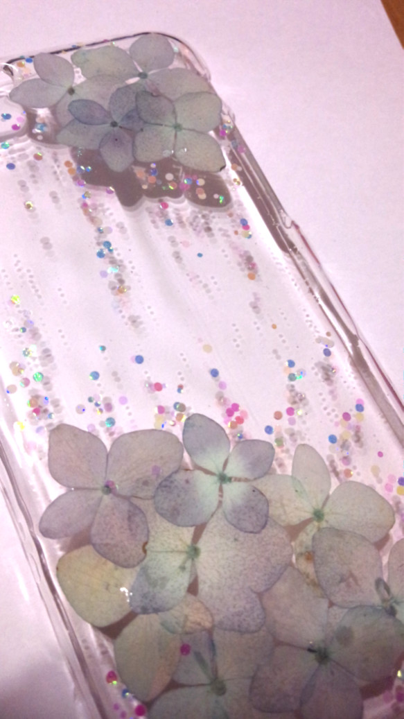 本物のお花　紫陽花のiPhoneケース 3枚目の画像