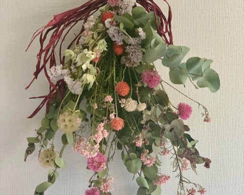 ユーカリと千日紅リース 4b6ababbea6a37cb17d600dfbe0908