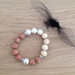 wood & cottnpearl..&black tulle bracelet 5枚目の画像