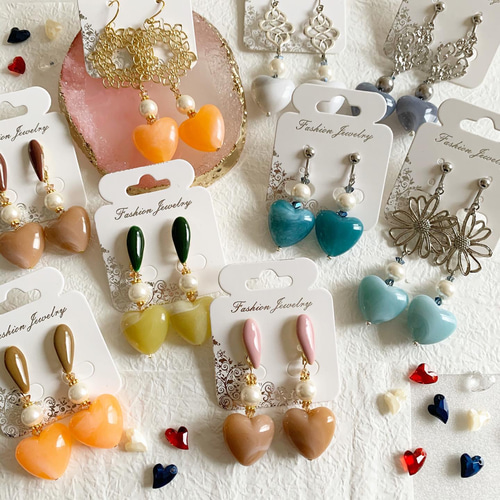 handmade♡同梱送料無料♡アクリルハート♡ピアス♡ ピアス（フック