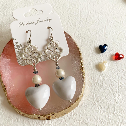 handmade♡同梱送料無料♡アクリルハート♡ピアス♡ ピアス（フック