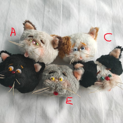 【設情狂 Fu's workshop】手工別針 吊飾 玩偶 娃娃 - 貓咪 第7張的照片