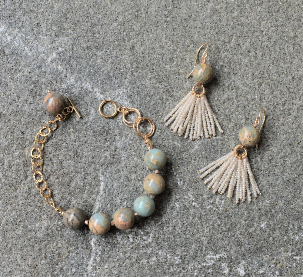 La terre　ピアス　　ブルー系