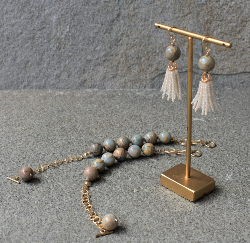 La terre　ピアス　　ブルー系