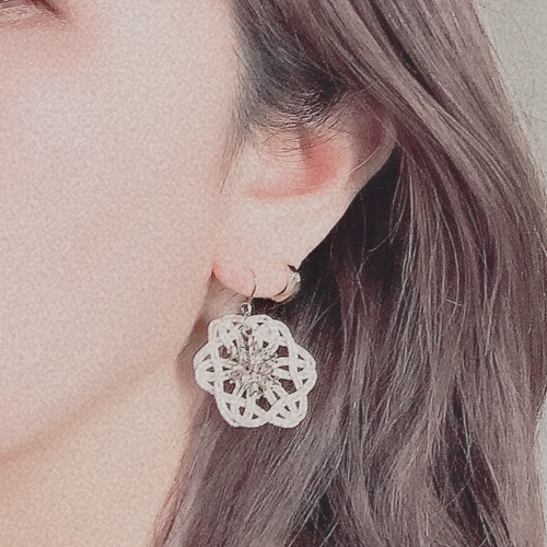 TAKE-UP 雪の結晶モチーフ ピアス ジュエリーボックス キッズ