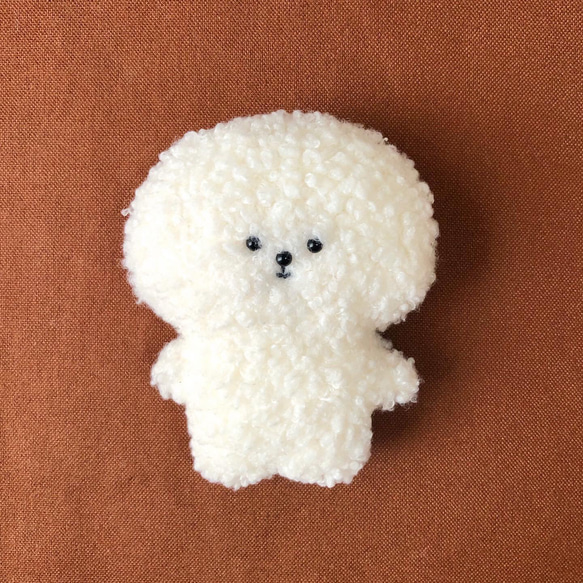 シュークリームちゃん ハンドメイド ぬいぐるみ シュークリームちゃん ハンドメイド ぬいぐるみ