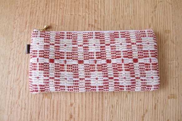 北欧手織りのポーチ〜赤 5枚目の画像