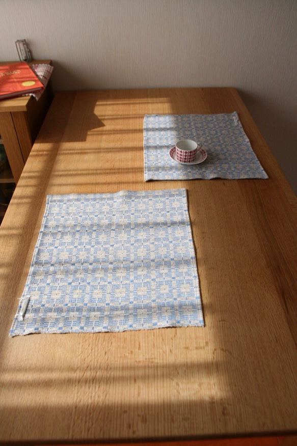 北欧手織りのランチョンマット〜ブルー系 2枚目の画像