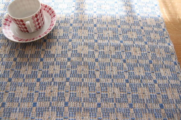 北欧手織りのランチョンマット〜ブルー系 4枚目の画像