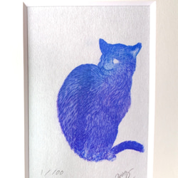 猫の小さな木版画　ホワイト額　インテリアやプレゼントにぴったり 2枚目の画像