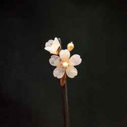 天然石ローズクォーツ　桜のかんざし　木製　檀木　簪　和装髪飾り　ヘアアクセサリー 5枚目の画像