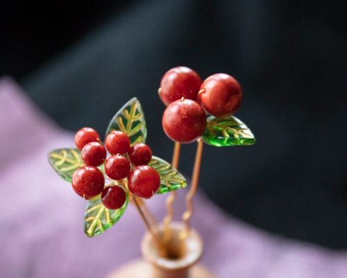 本物の千両のかんざし 南天 万両 赤い実 ヘアアクセサリー 簪 Uピン 2