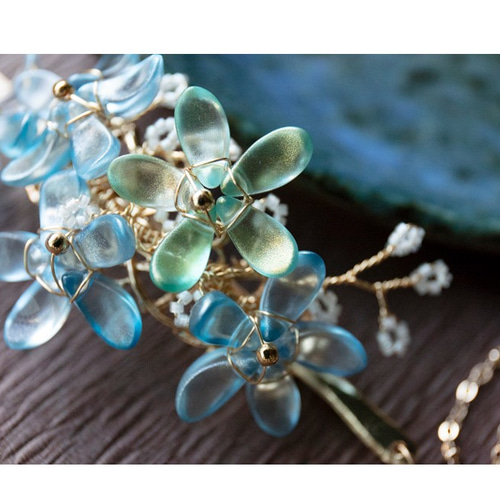 勿忘草[ワスレナグサ]のマジェステORバレッタ ヘアアクセサリー 髪飾り