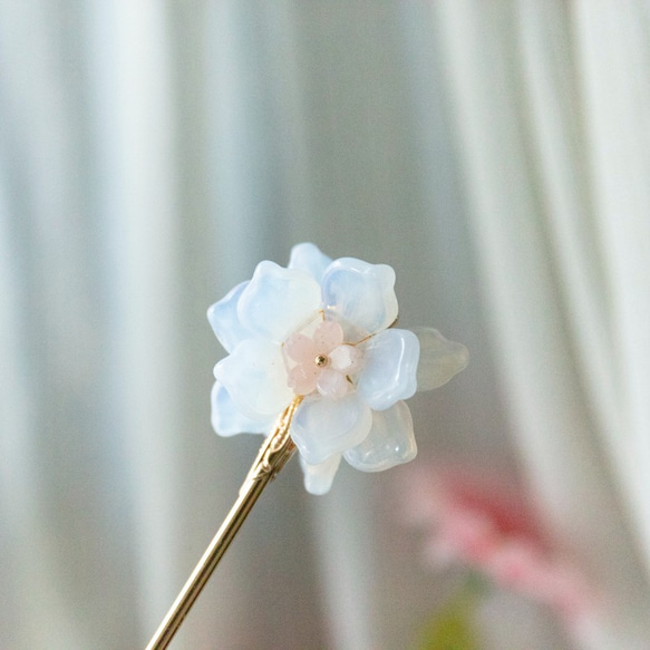 白いお花のかんざし　チェコガラス　 5枚目の画像