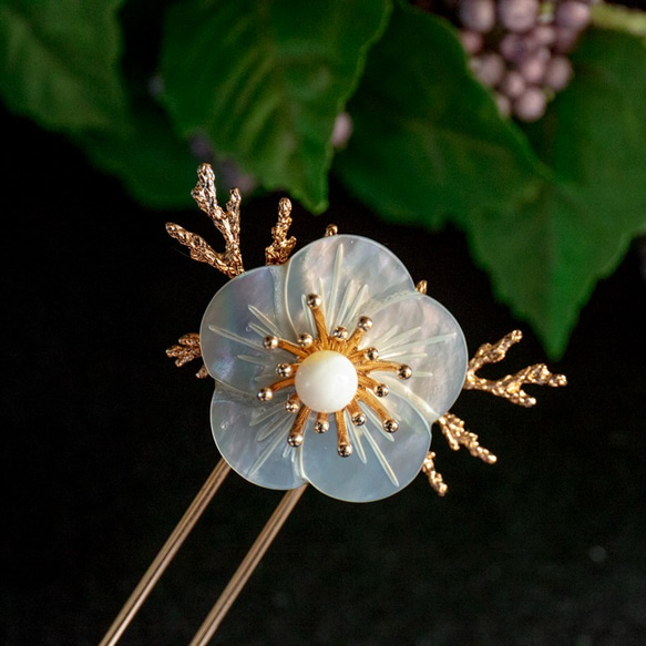 一点物　貝細工お花のかんざし　　二本挿し　 3枚目の画像